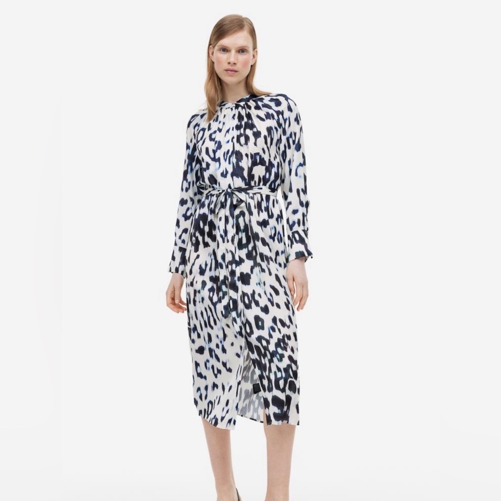 NEW WITH TAGS H&M midi dress in animal print size S